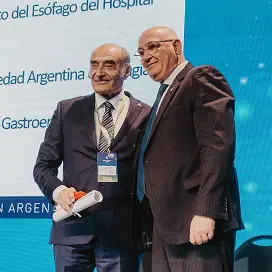 Dr. Adolfo Badaloni reconocimiento
